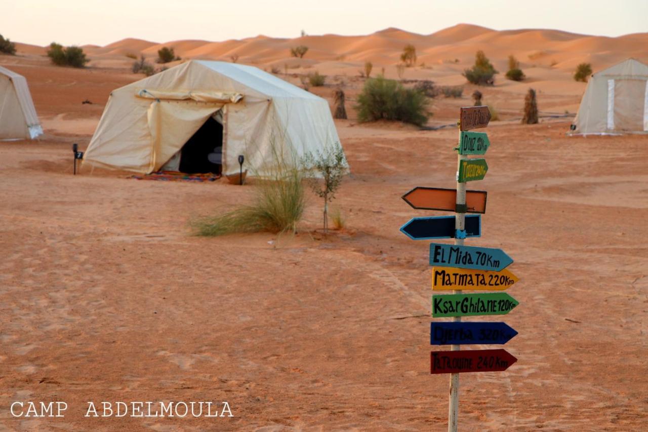 Camp Abdelmoula Ξενοδοχείο Douz Εξωτερικό φωτογραφία